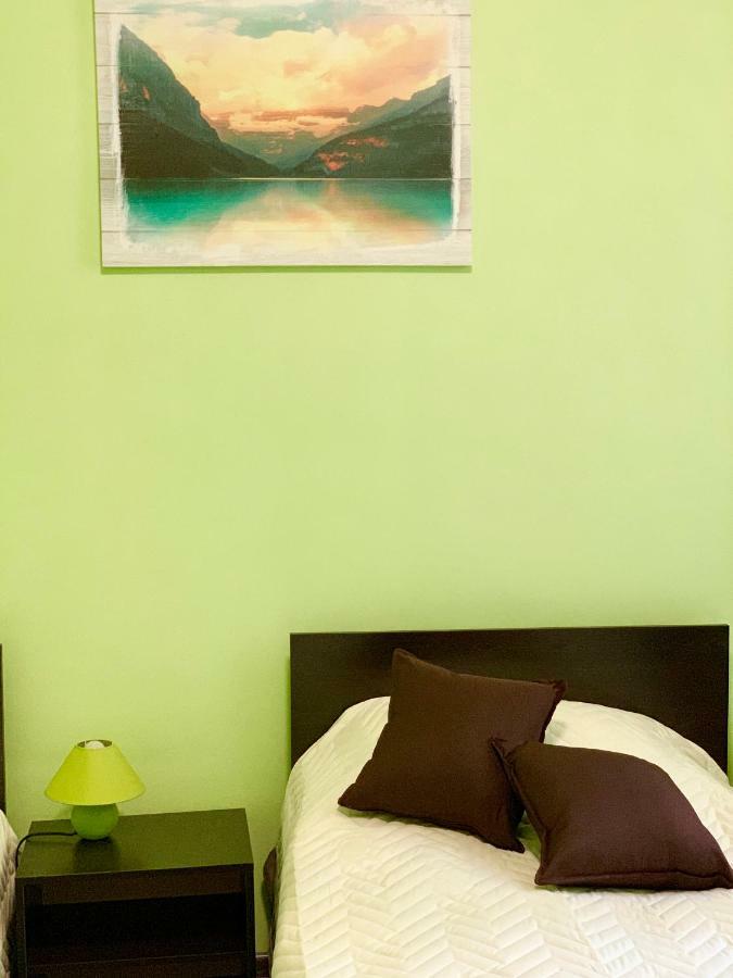NIKI APART Hotel Sofia Buitenkant foto