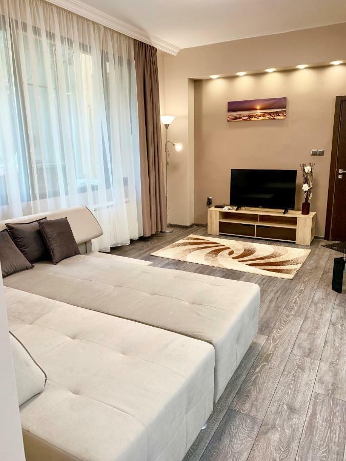 NIKI APART Hotel Sofia Buitenkant foto