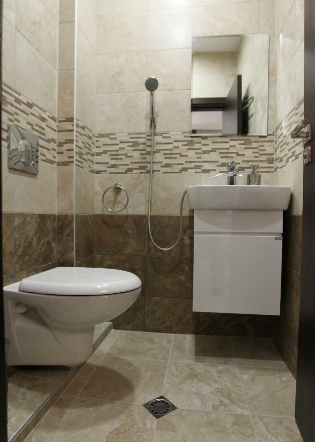 NIKI APART Hotel Sofia Buitenkant foto