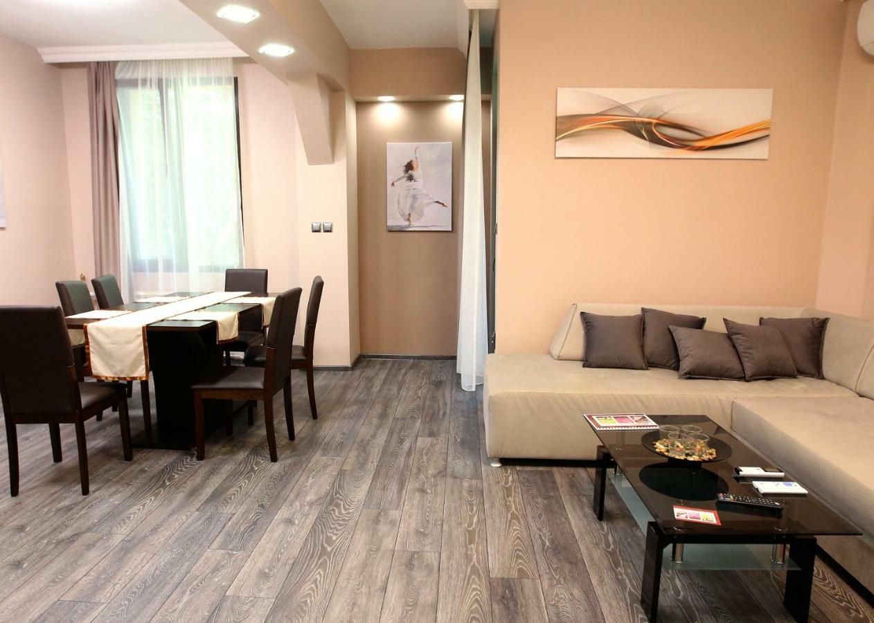 NIKI APART Hotel Sofia Buitenkant foto